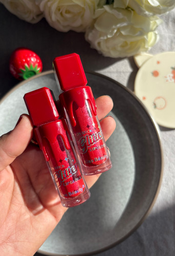رژ لب رنگی و گلیتری کیس بیوتی